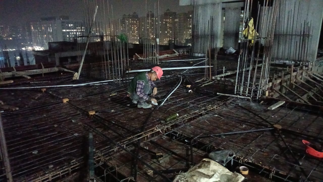 Commercial electrical control panel maintenance
